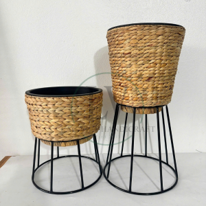 Woven Water Hyacinth Planter Basket & Metal Stand Wholesale from Vietnam